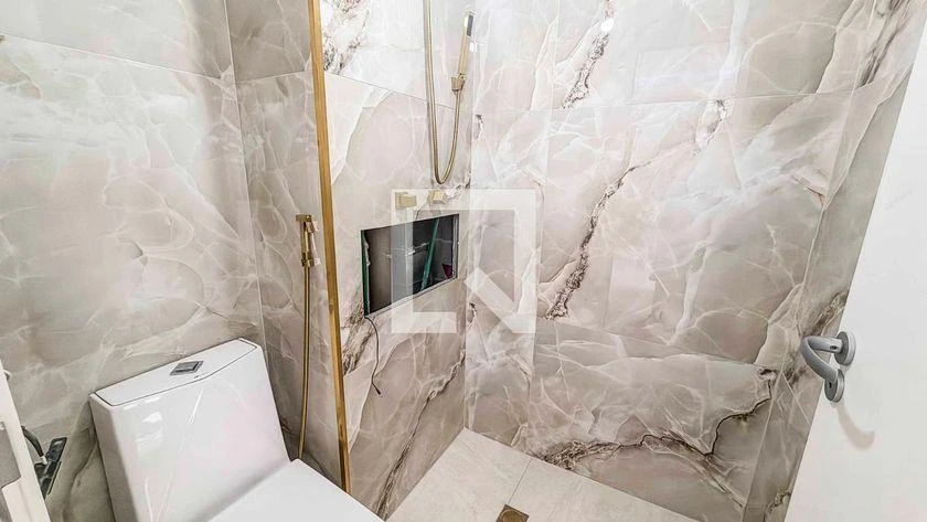 Washing machine in a one-bedroom apartment, 32 m² — photo 10