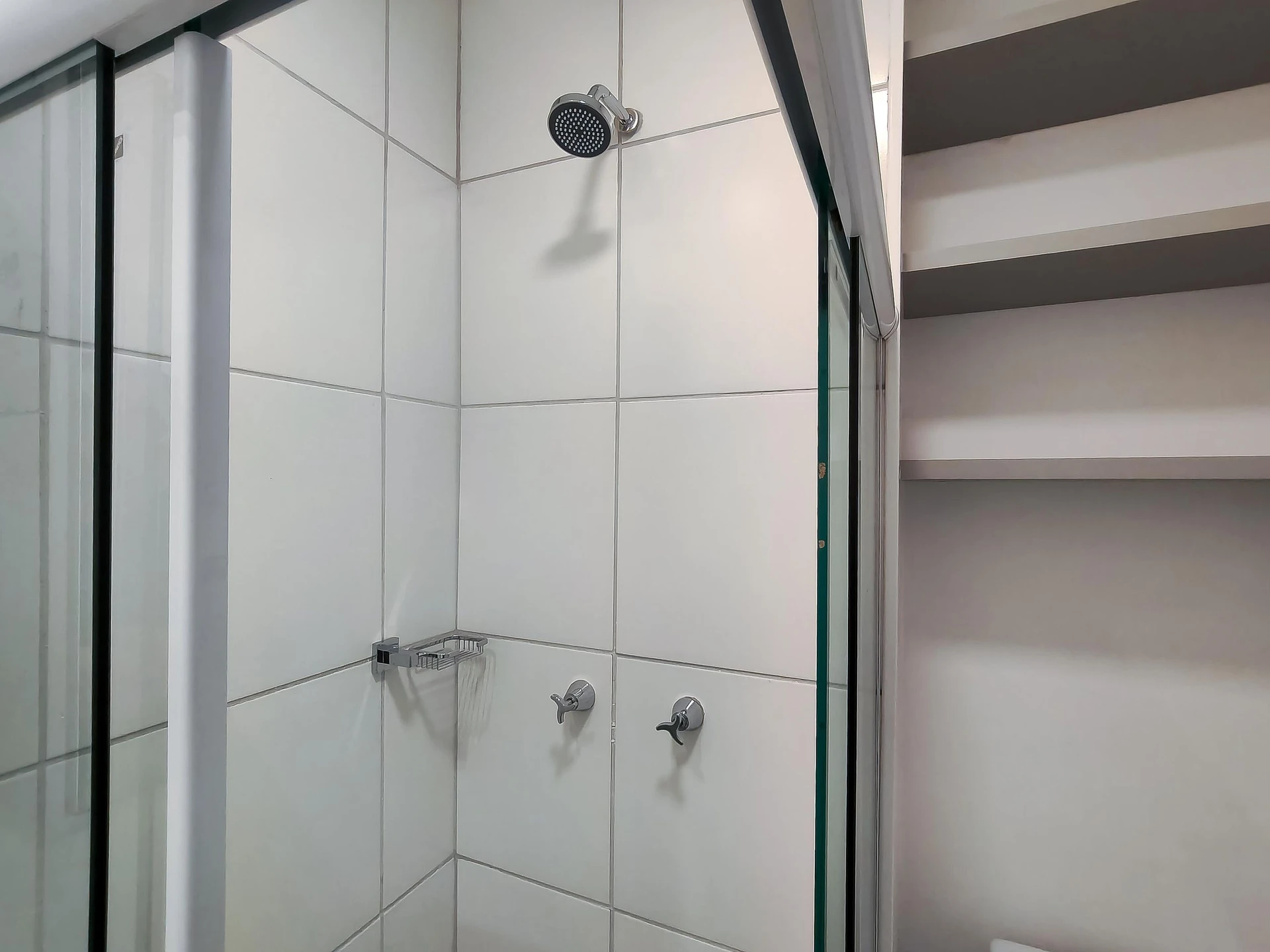 2-bedroom apartment in a building with a sauna — photo 19