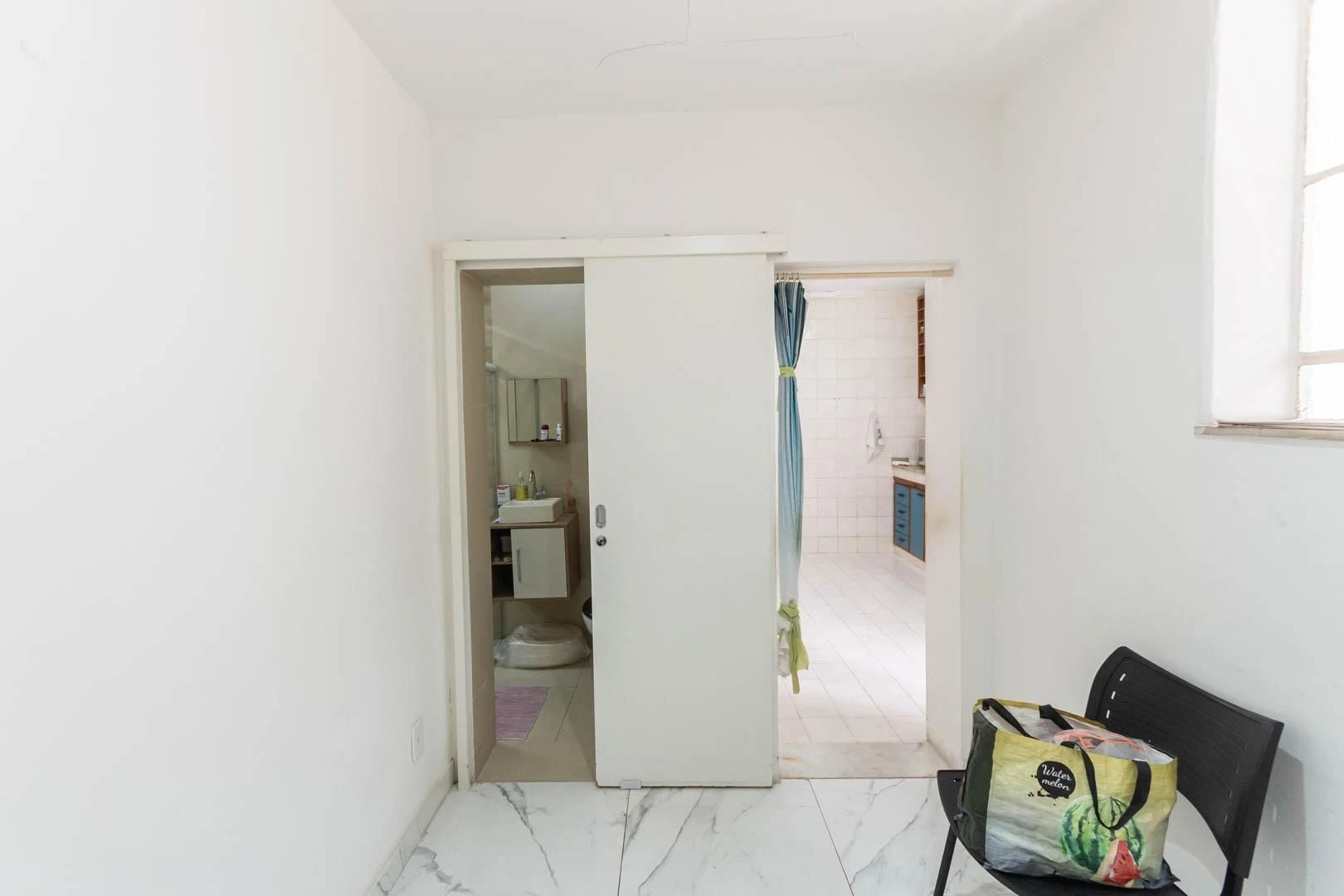 Casa com 4 quartos e varanda, pronta para morar — photo 33