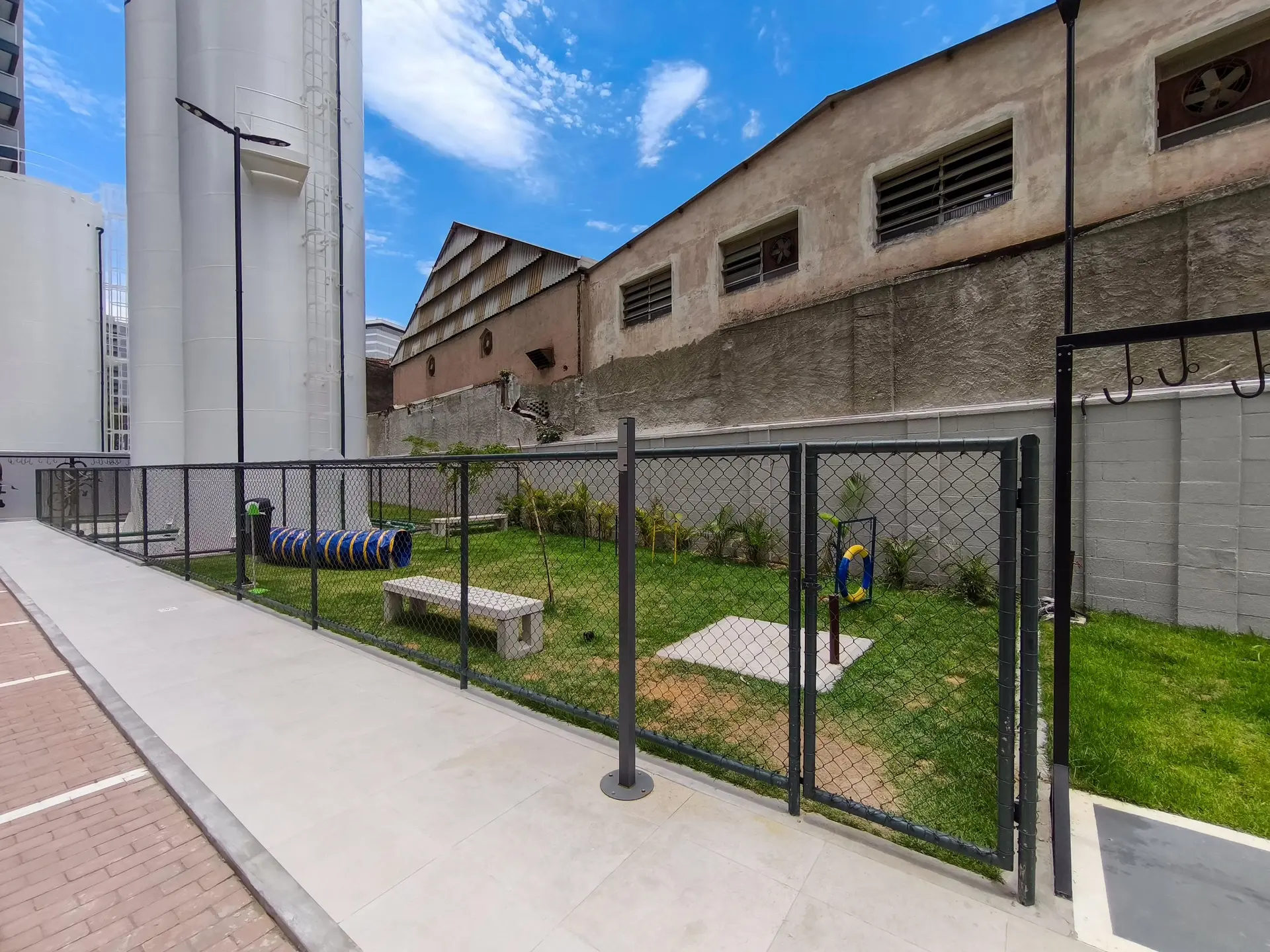 Apartamento mobiliado de 2 quartos em condomínio com sauna — photo 36