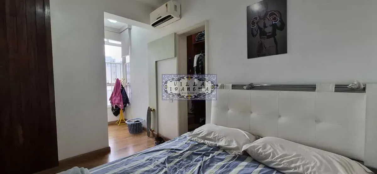 350 m² penthouse with 5 bedrooms and a glass balcony — photo 26