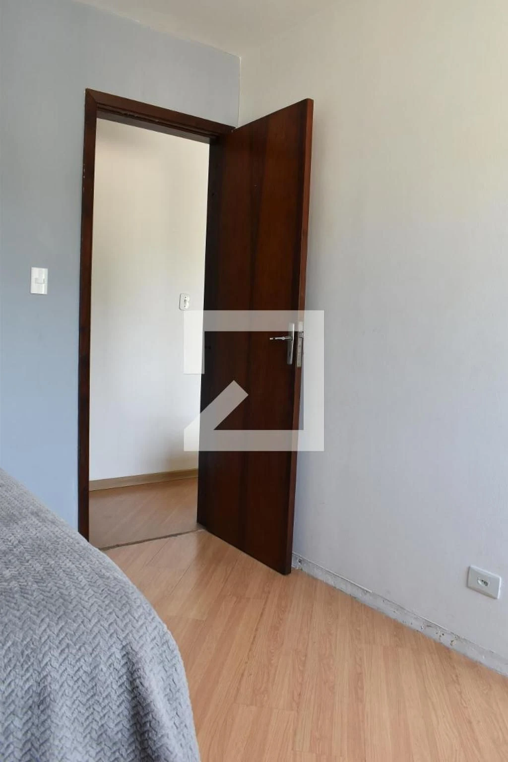 One-bedroom apartment with a home office in Curitiba — photo 15