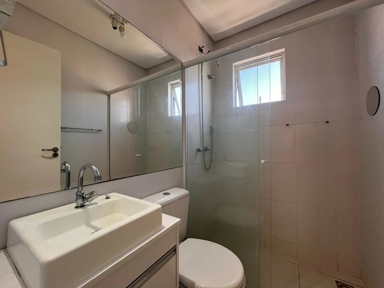 Apartment with 2 bedrooms and an open gas kitchen — photo 9