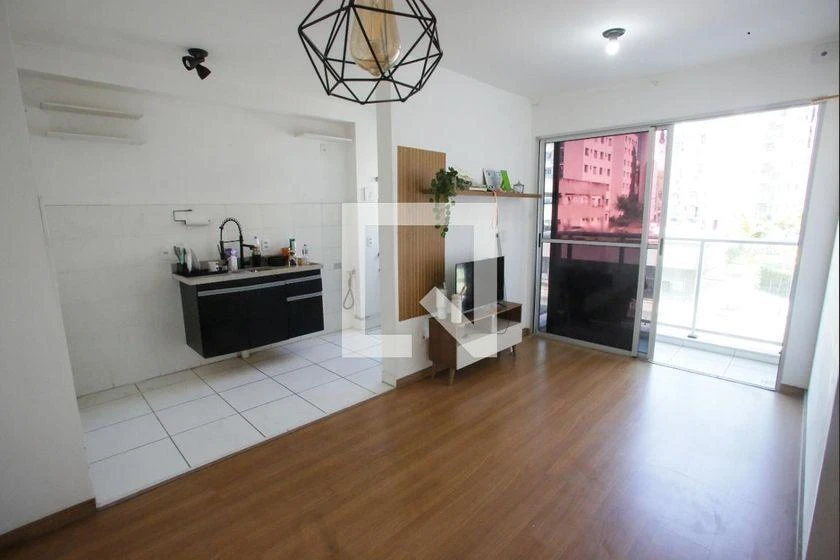 2-bedroom apartment with 1 bathroom, balcony — photo 7