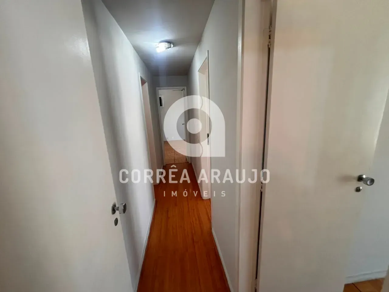 Apartamento de 160 m² com 3 quartos, 2 banheiros e varanda — photo 12