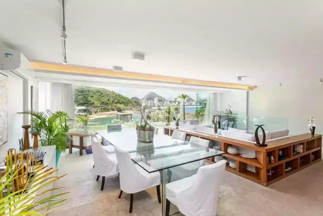 Casa con 5 dormitorios y 5 baños de 700 m² — photo 14
