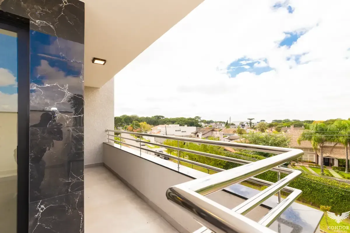 Two-story house with 230 m² and 3 bedrooms, 1 suite — photo 60