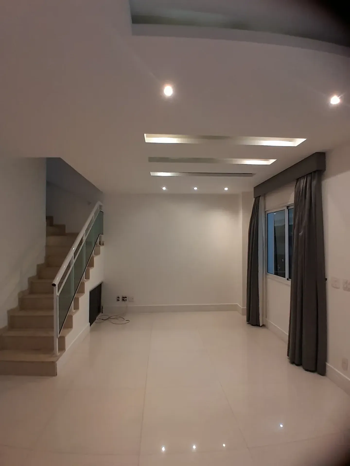 House with 4 en-suite bedrooms and 3 parking spots — photo 20