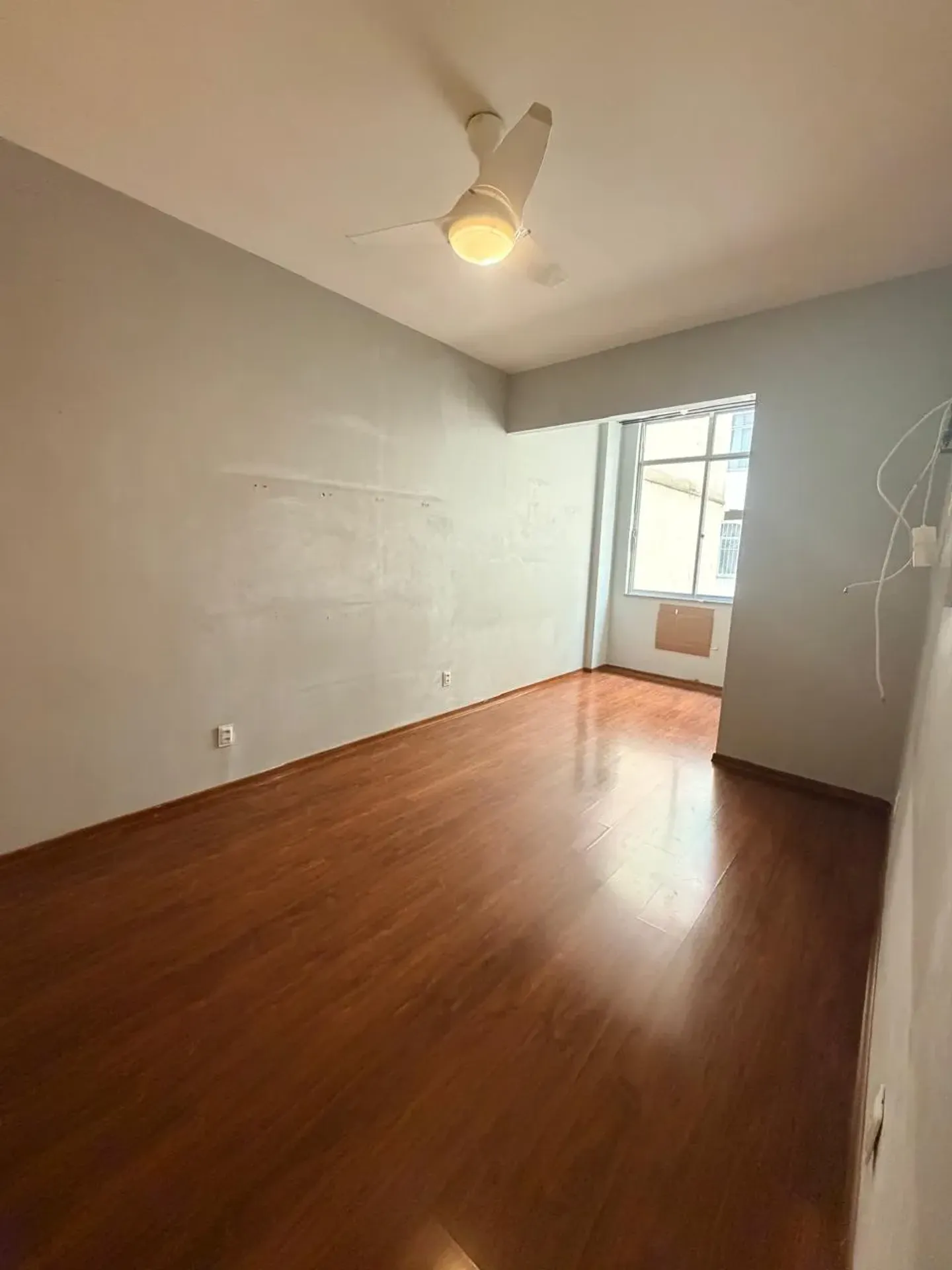 Apartamento, 83 m², com piso de madeira ou laminado — photo 3