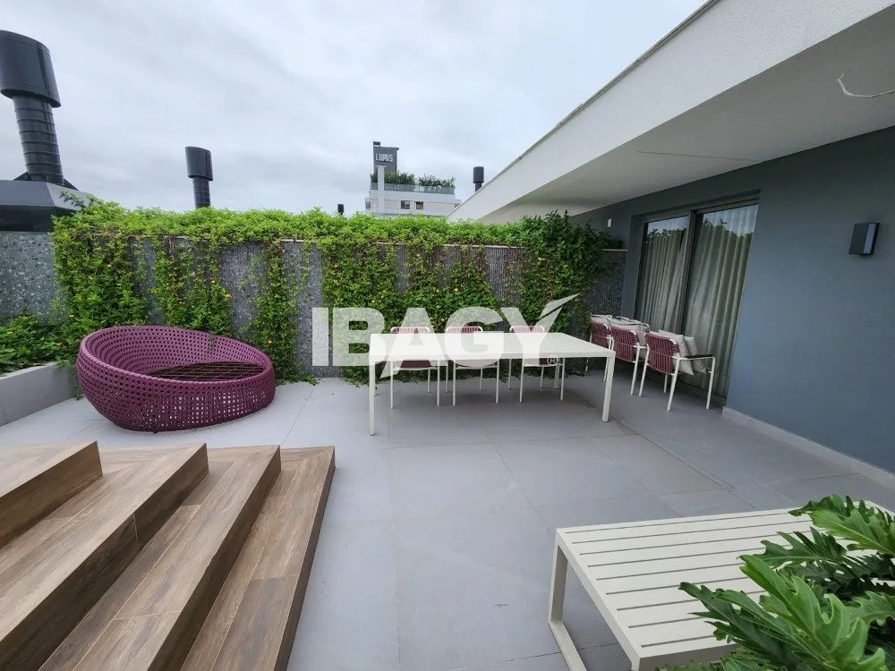 Furnished apartment, 116 m², with a grill on the balcony — photo 16