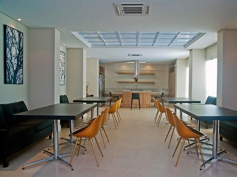 Балкон с грилем и 2 спальни: квартира 69 м² — photo 7