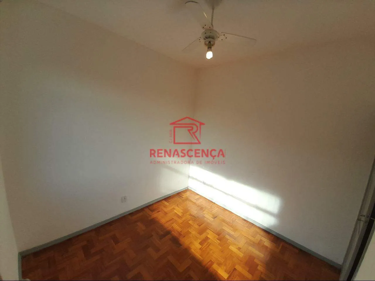 Unfurnished apartment with 2 bedrooms and 1 parking space — photo 14