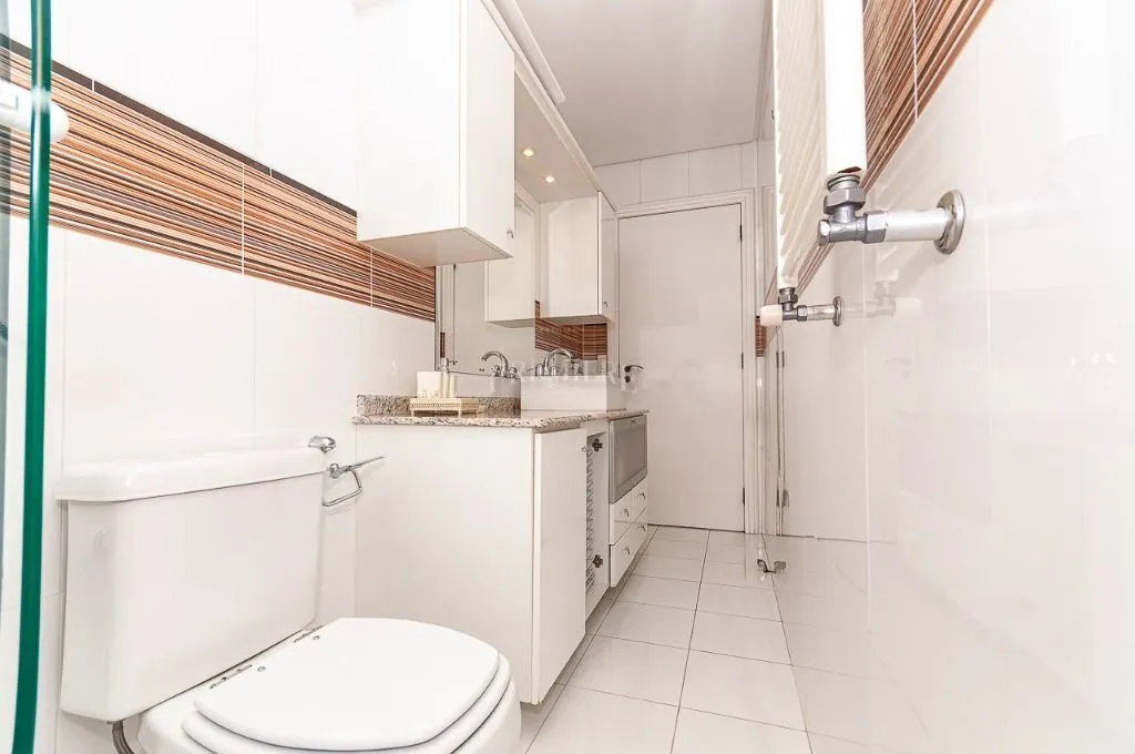 Furnished house with 4 bedrooms across 1167 m² and 8 spots — photo 60