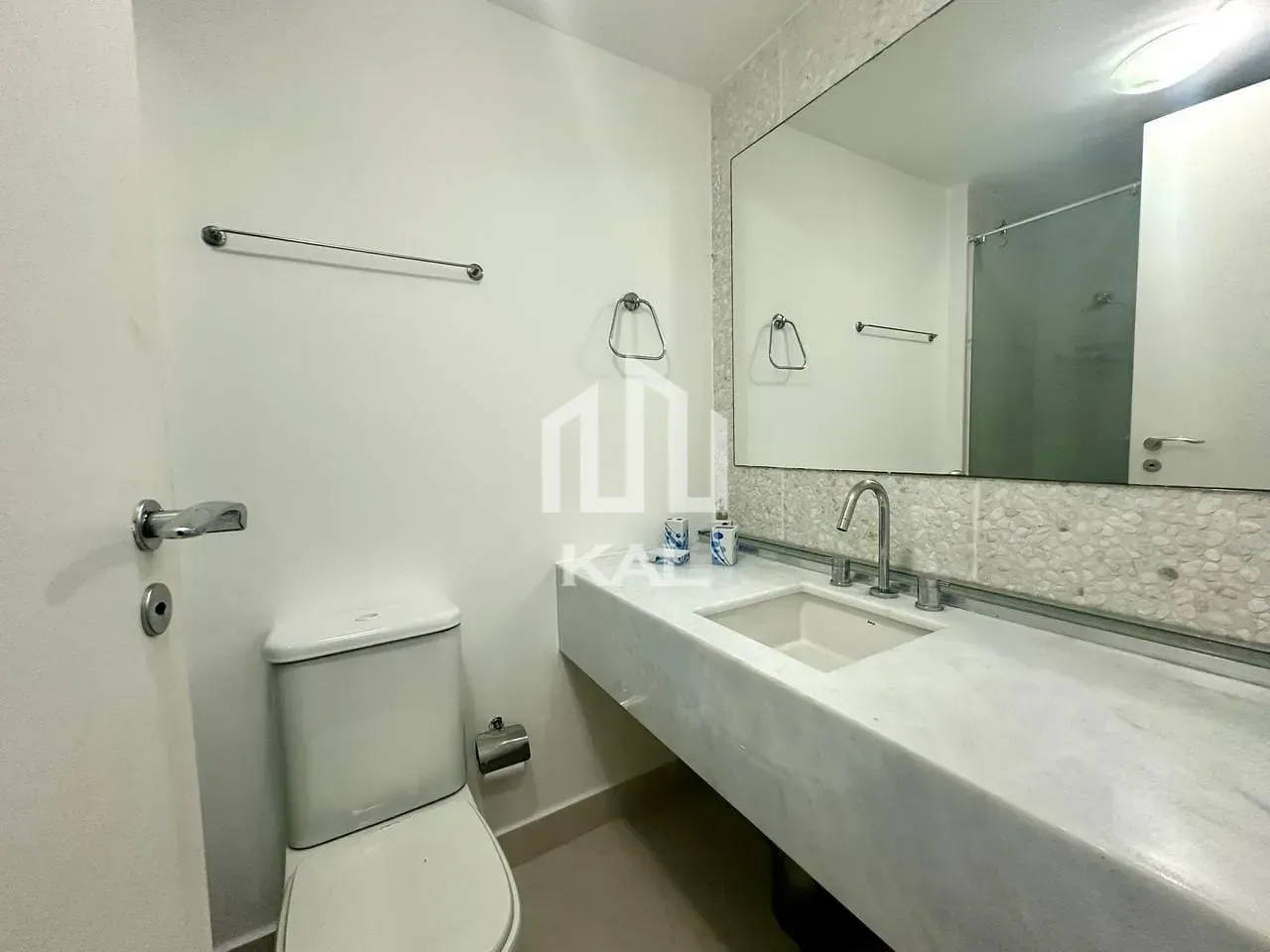 Washing machine in a 2-bedroom apartment, 70 m² — photo 8
