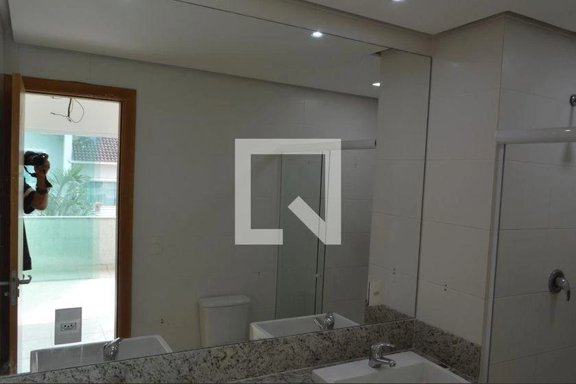 188 m² house with 4 en-suite bedrooms and 3 parking spots — photo 33