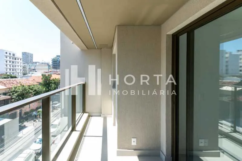 Apartamento de 72 m² com 2 dormitórios e varanda — photo 8