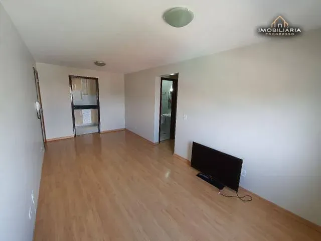 Home office in a 2-bedroom apartment, 49 m²