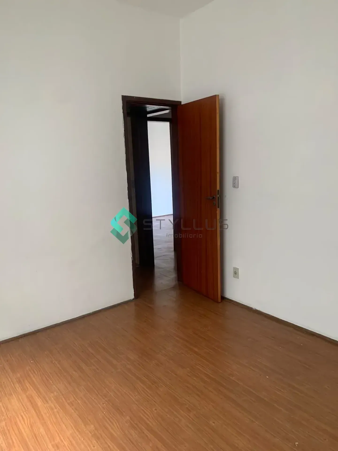 Apartment, 60 m², with wood or laminate floors — photo 16