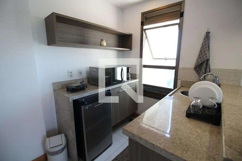 Меблированное студио 38 м² с 1 спальней и балконом — photo 18