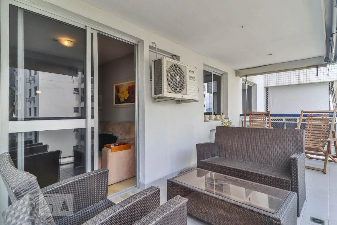 2-bedroom apartment with a home office in Rio de Janeiro — photo 7