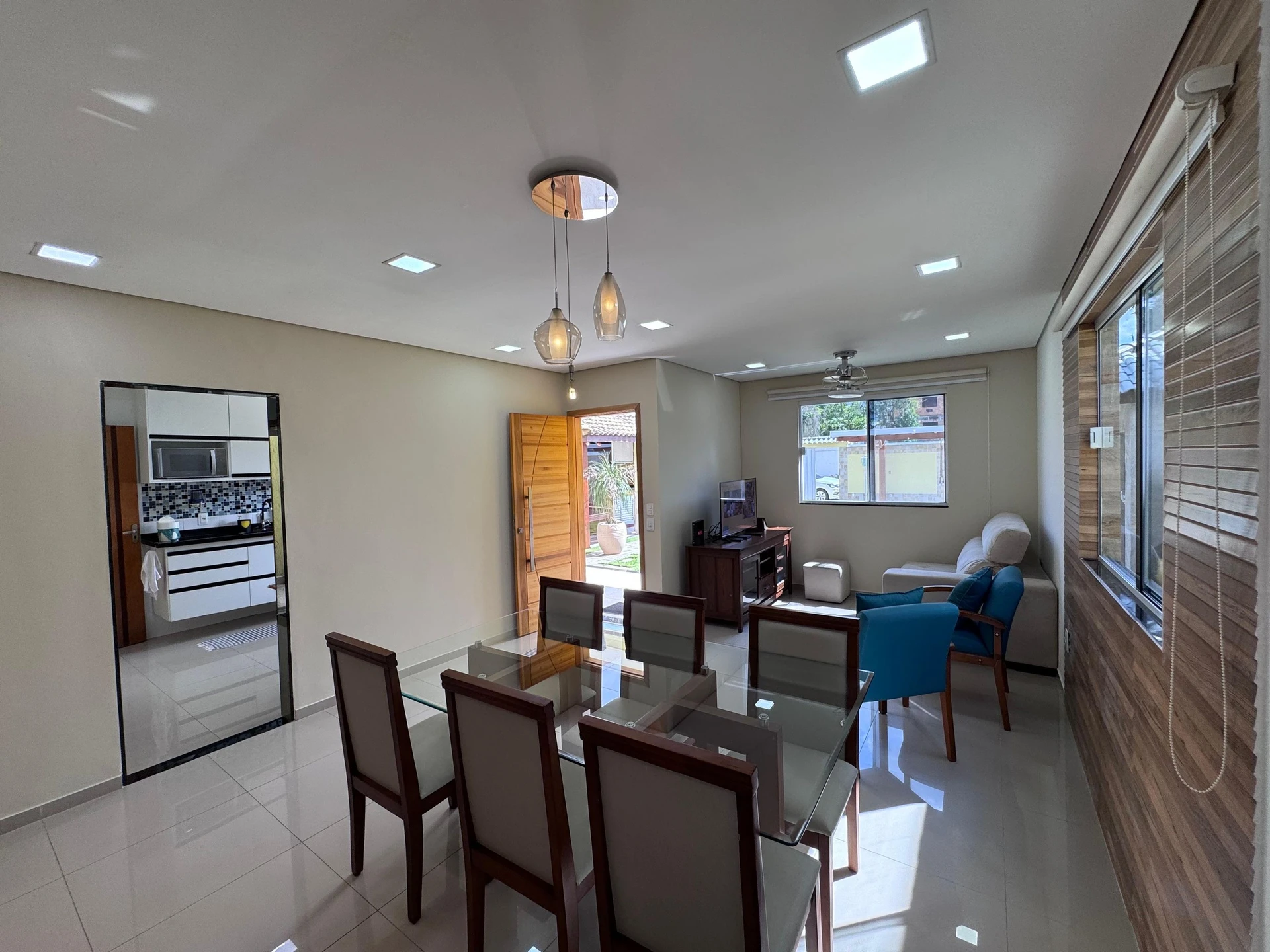 Apartamento amueblado de 4 dormitorios con jardín privado — photo 42
