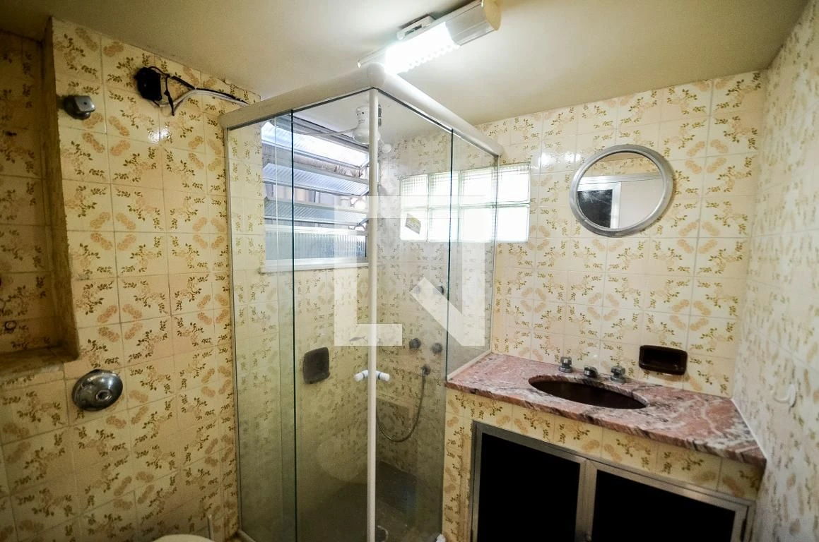 Casa mobiliada com 4 quartos e mesa de trabalho pronta — photo 17