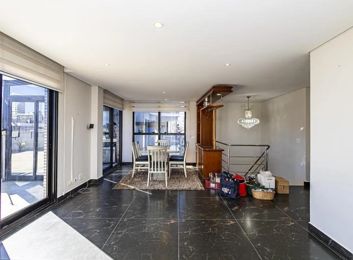 Penthouse de 4 suites con 412 m² y 4 plazas — photo 8