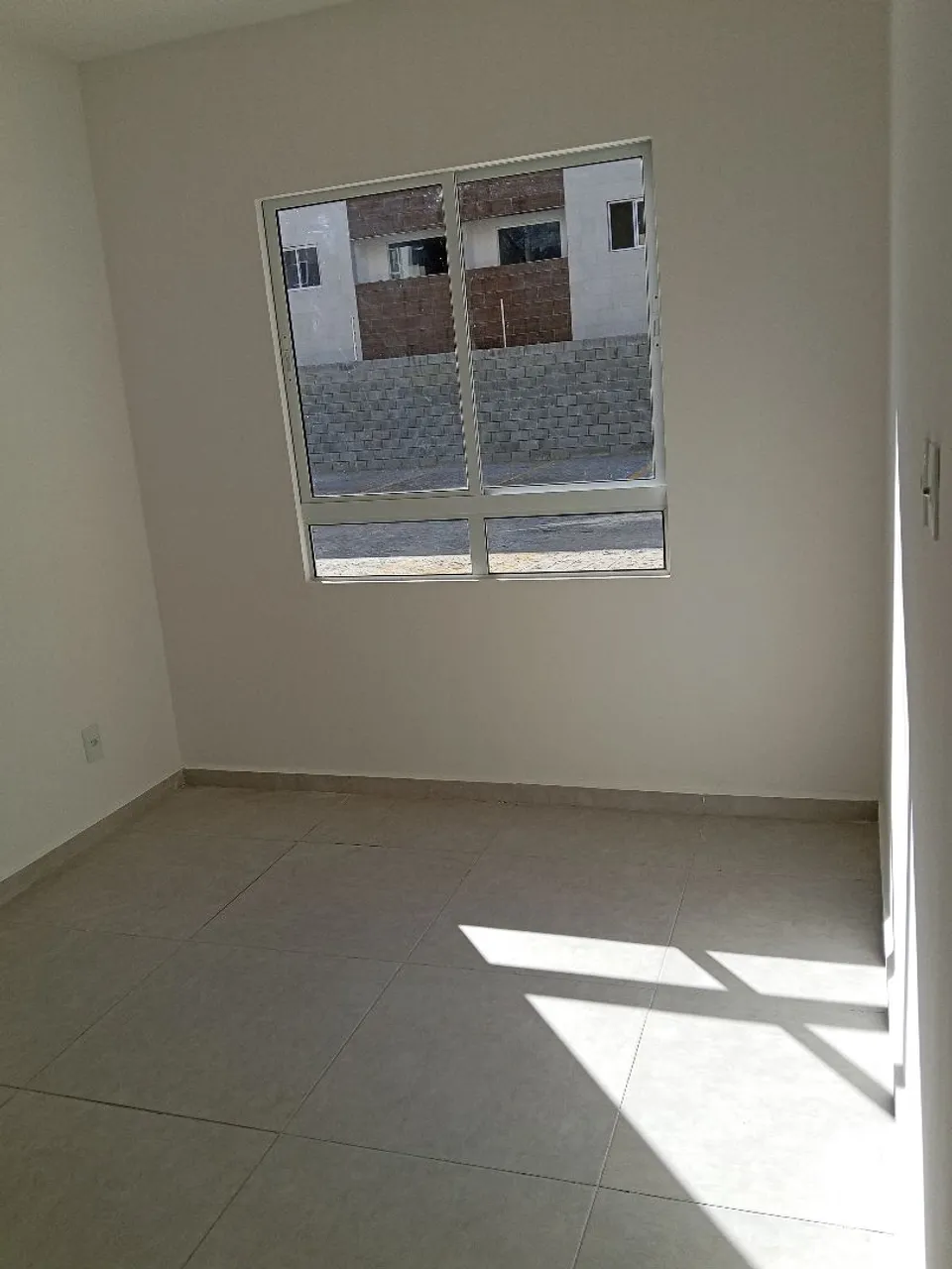 2-bedroom, 2-bath apartment with a balcony — photo 3