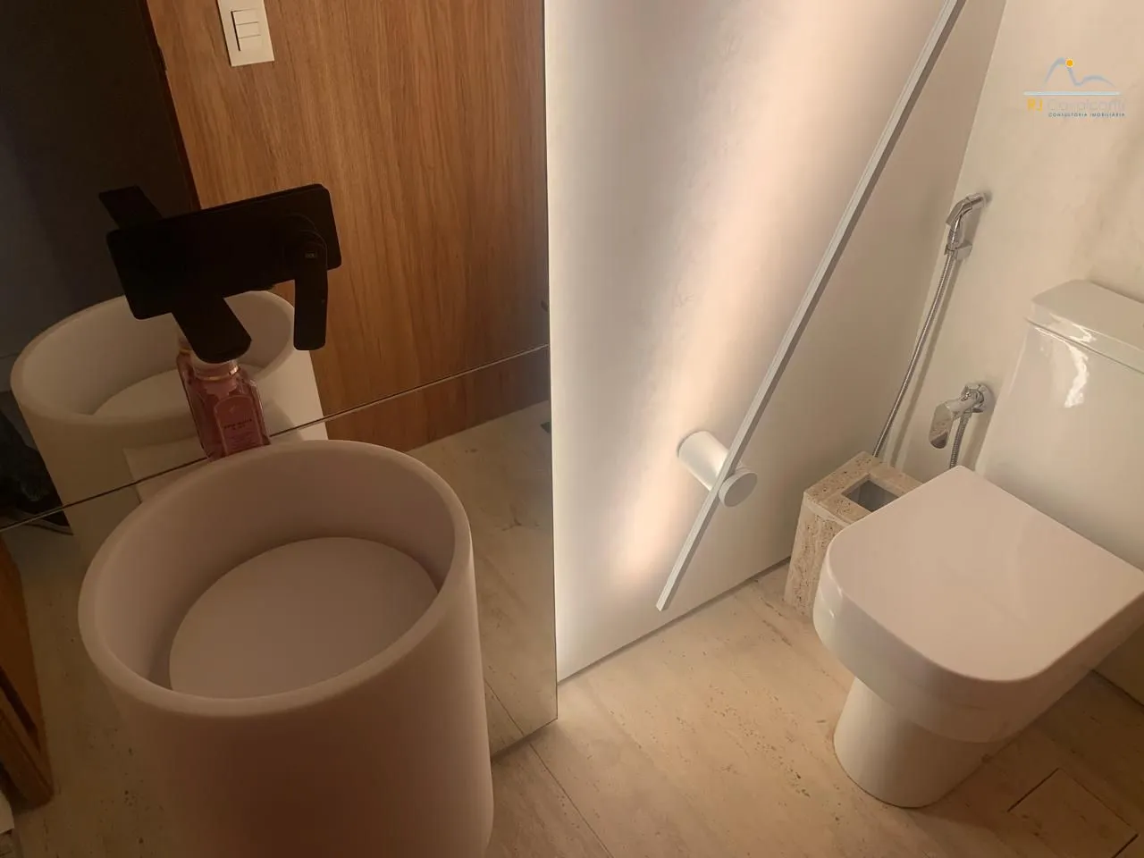 2-bedroom apartment with 3 bathrooms and 2 parking spaces — photo 34