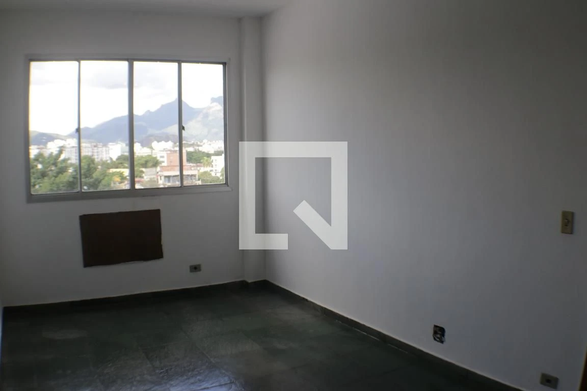 Apartamento com varanda e churrasqueira privativa — photo 24