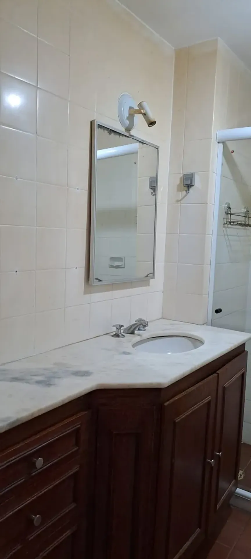 2-bedroom apartment in a building with a sauna — photo 15