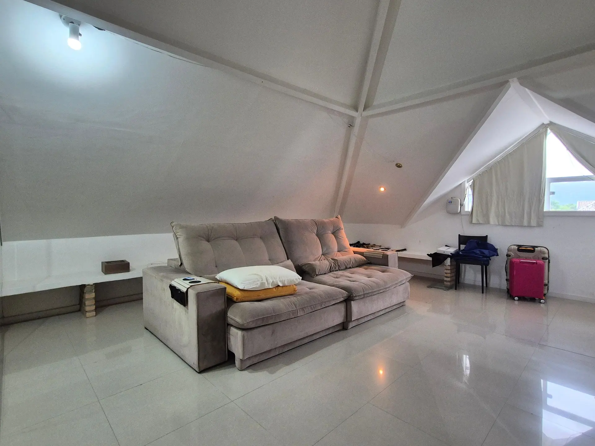 Furnished house, 400 m², with a dishwasher — photo 89
