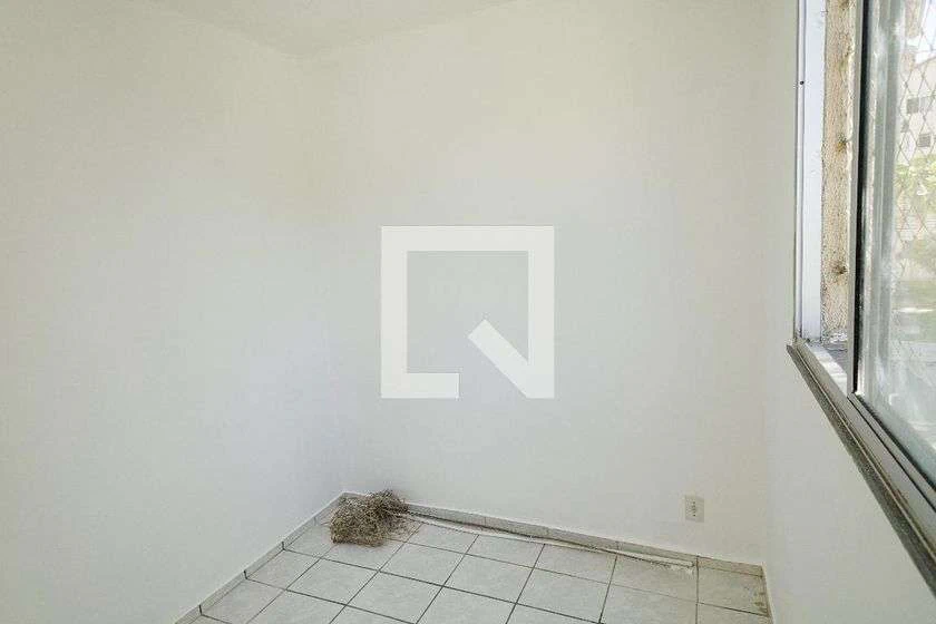46 m² rental apartment with 2 bedrooms and glass shower — photo 19