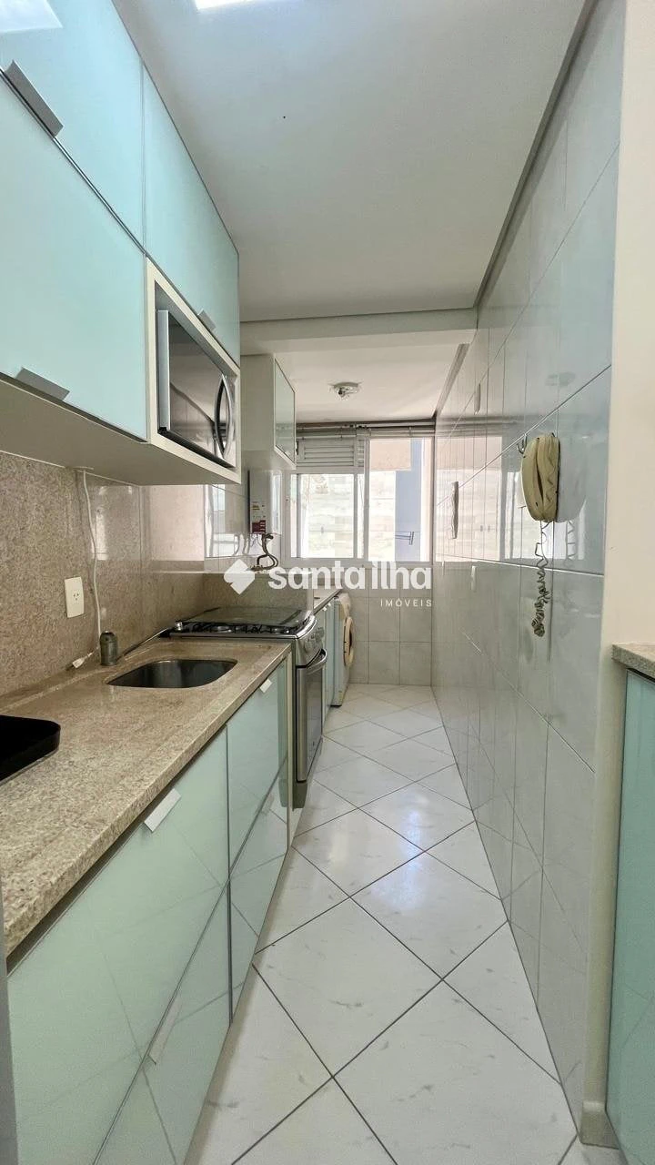 2-bedroom apartment with a washing machine in Florianópolis — photo 14
