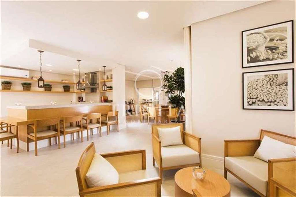 Furnished 2-bedroom apartment with en-suite and parking — photo 5
