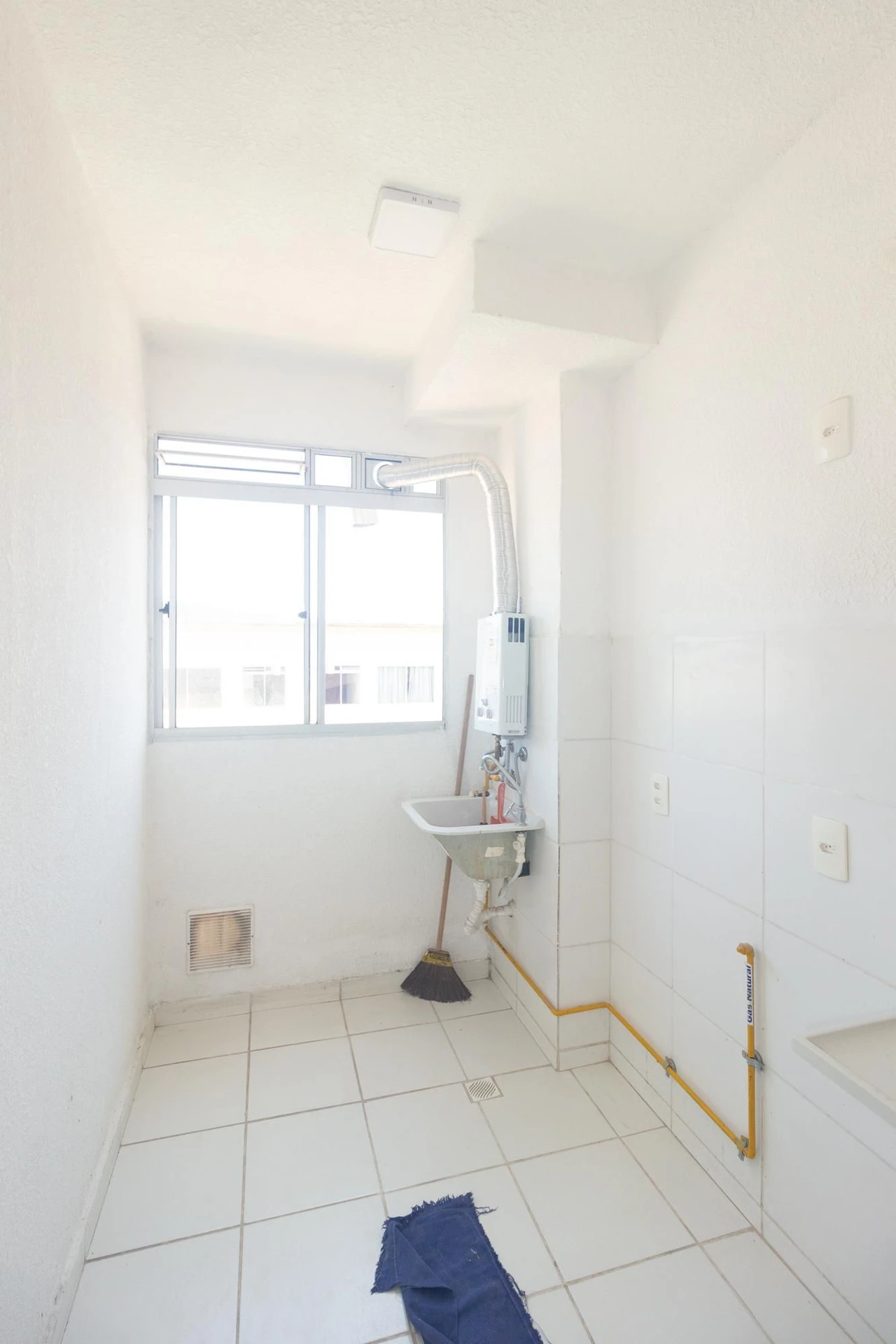 Apartamento com 2 quartos, 1 banheiro e 1 vaga — photo 37