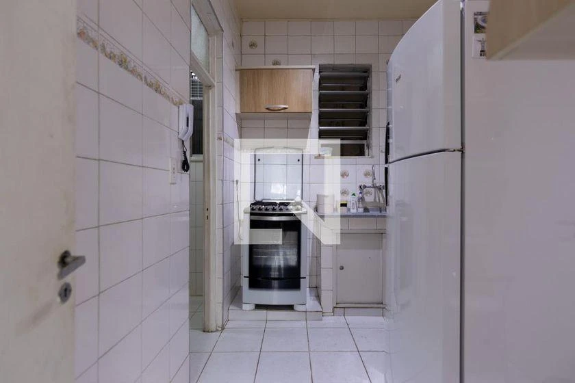 Apartamento de 86 m² com 3 quartos e cozinha fechada — photo 32