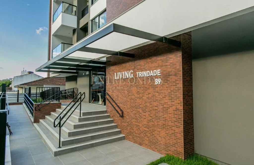 Furnished studio in a building with a coworking space — photo 17