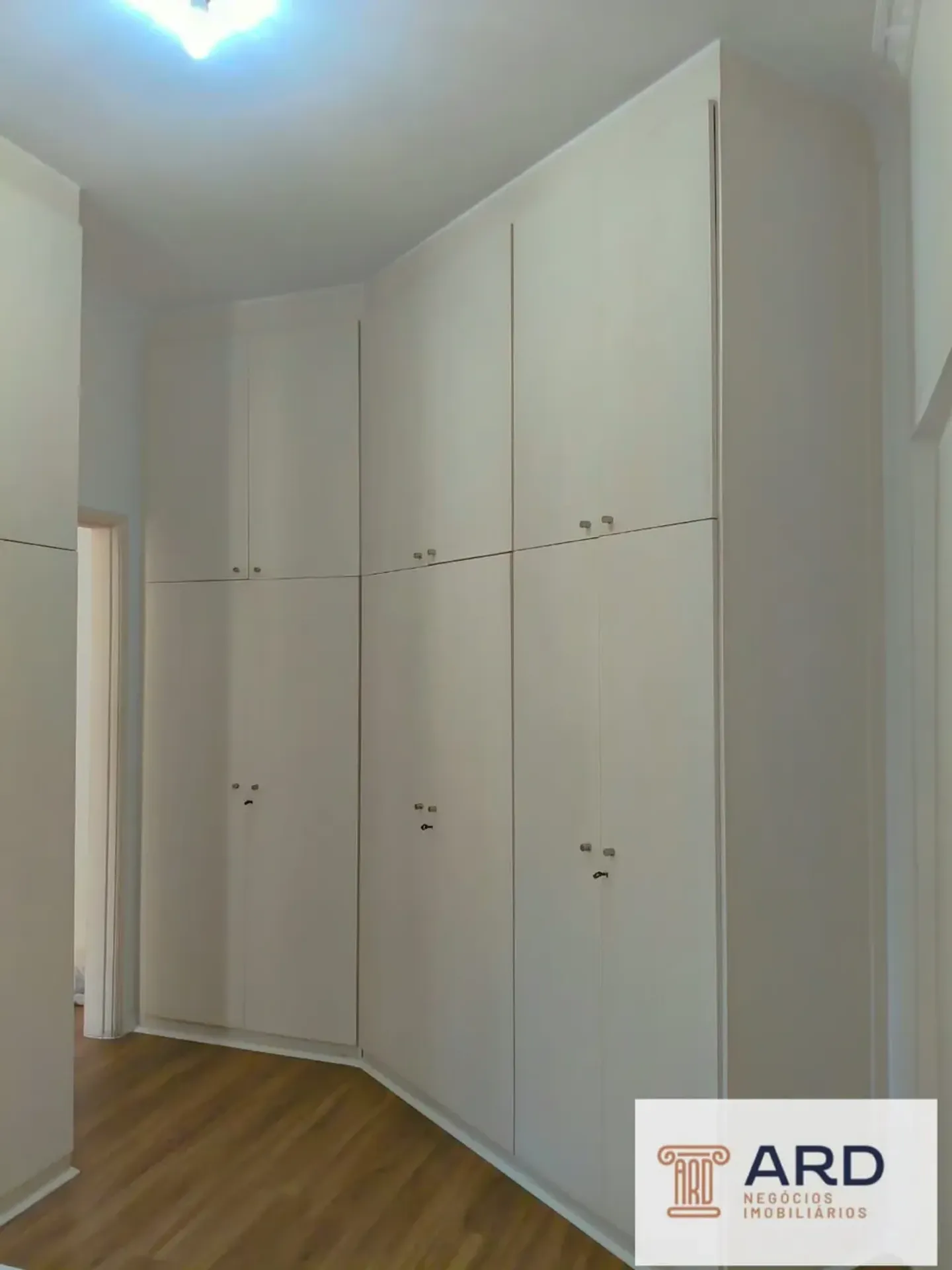 Departamento con piso de madera o laminado en Rio de Janeiro — photo 6
