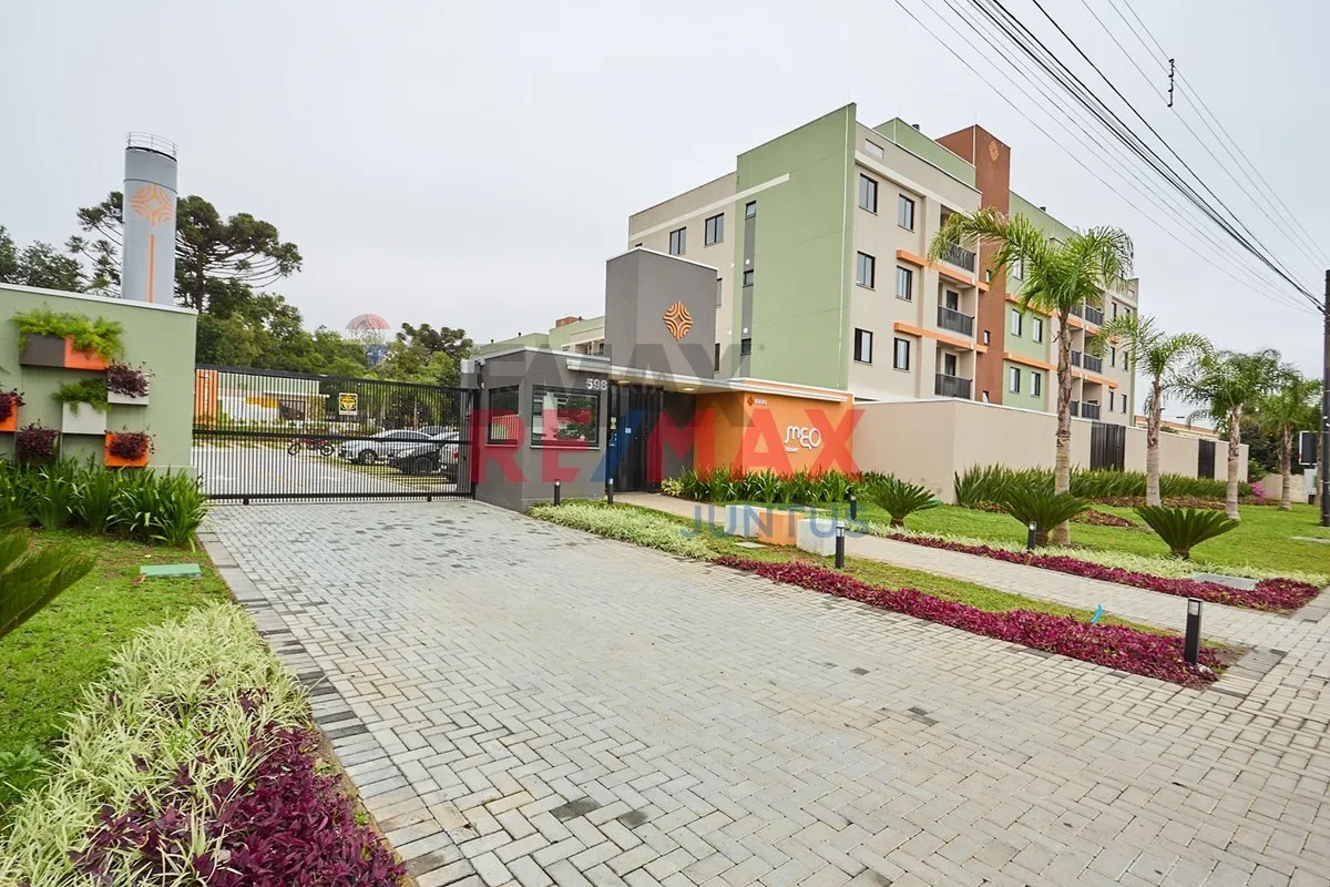 2-bedroom apartment with 1 parking spot and private BBQ — photo 4