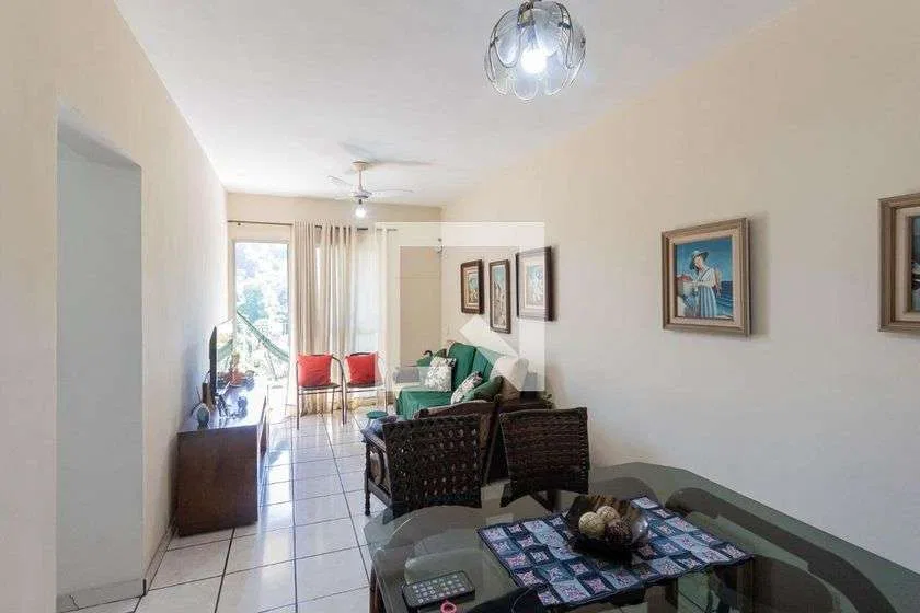 2 quartos e vista para as montanhas: apartamento de 72 m²