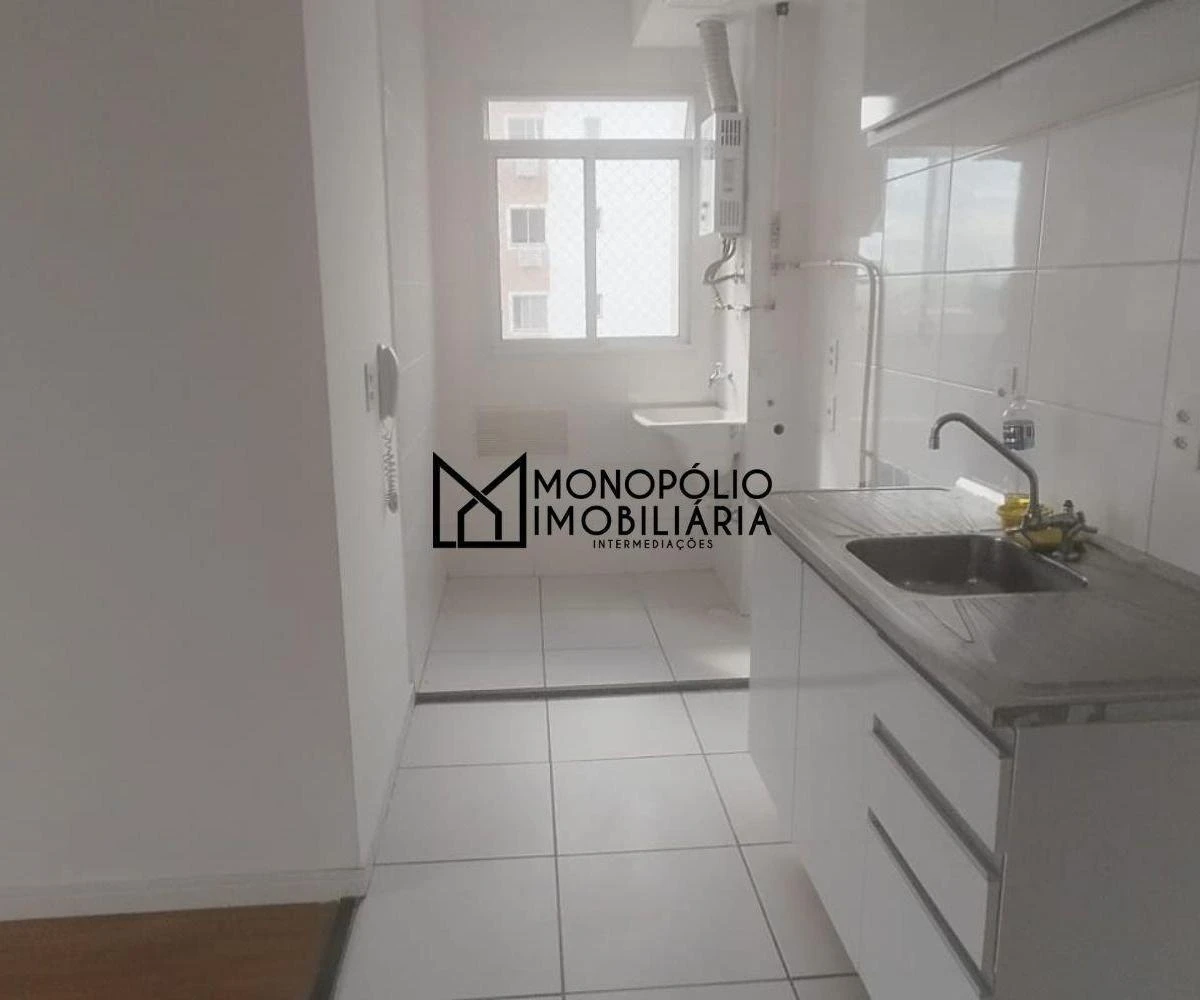 Apartamento de 2 quartos em condomínio com piscina — photo 4