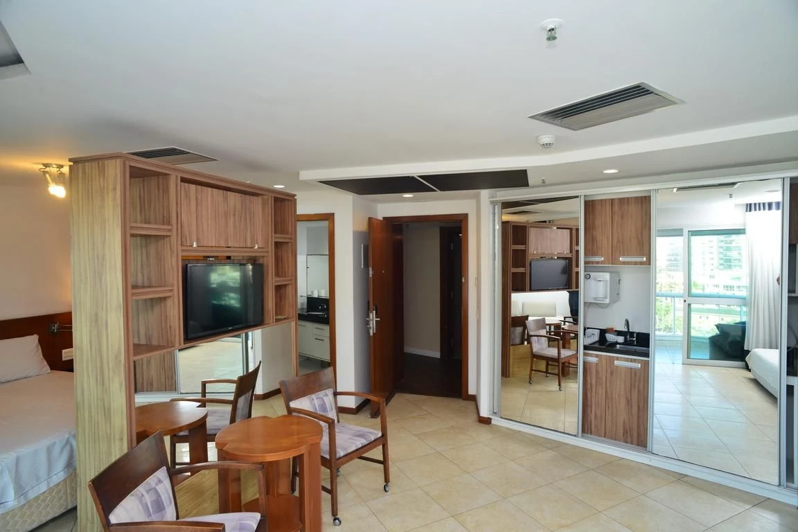 Apartamento mobiliado com 1 quarto em suíte e varanda — photo 20