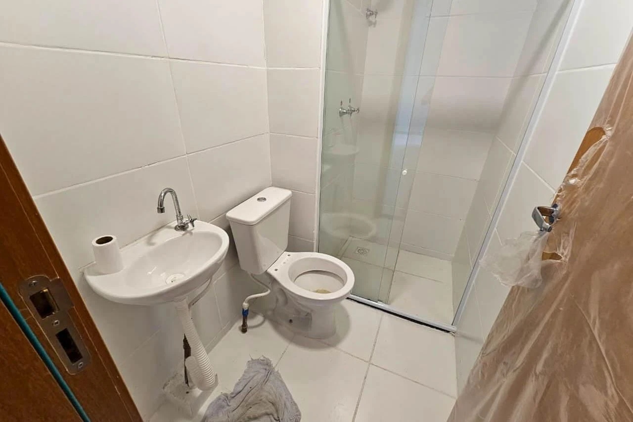 Apartamento de 2 quartos em condomínio com piscina — photo 19