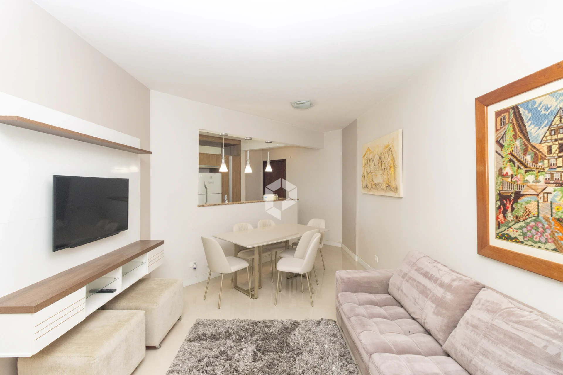 2-bedroom apartment with a washing machine — photo 10