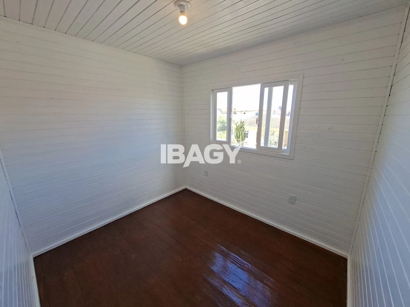 Apartment, 24 m², with wood or laminate floors — photo 7
