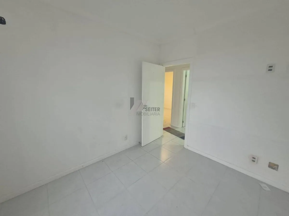 Apartamento de 3 dormitorios con 88 m² y 1 plaza — photo 52