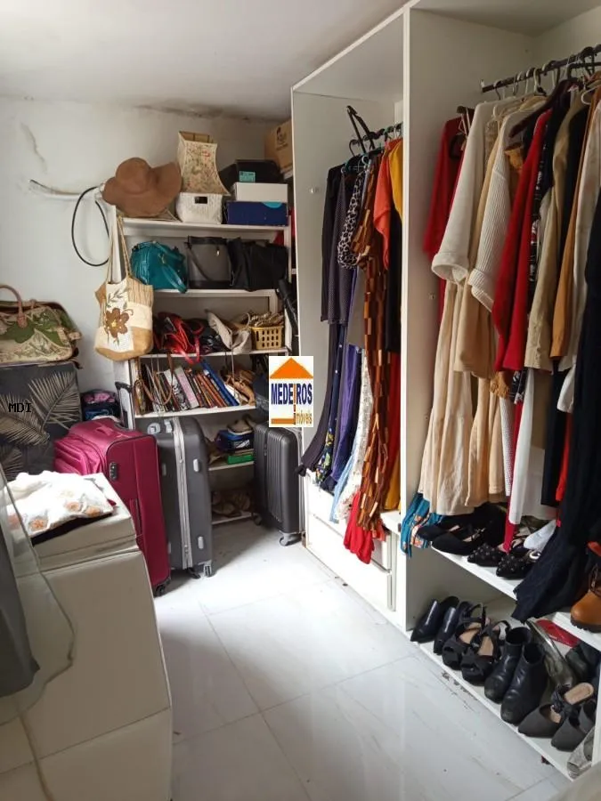 Rental house with 3 bedrooms and 3 bathrooms — photo 49