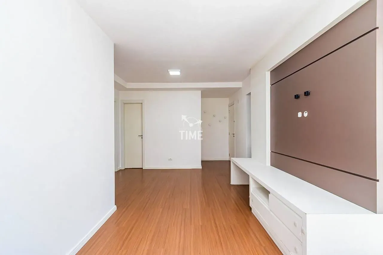Apartment, 78 m², with a glass-enclosed balcony — photo 15
