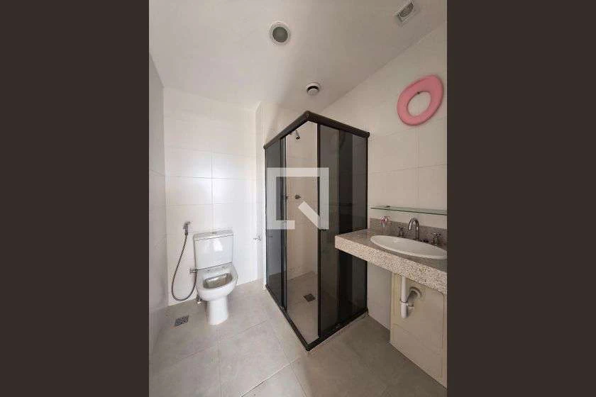 Apartment with 4 en-suite bedrooms and 156 m² — photo 30